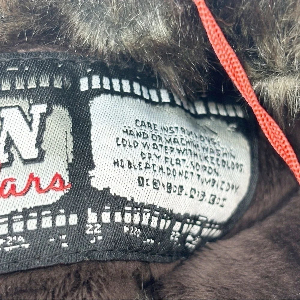 ICON COLLARS Women’s Gray Brown Black Stripe Fur Collar Snap Close 29” X 7”